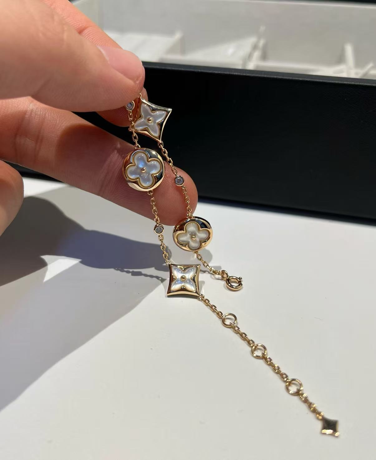 Mother of Pearl 18K Rose Gold Bracelet