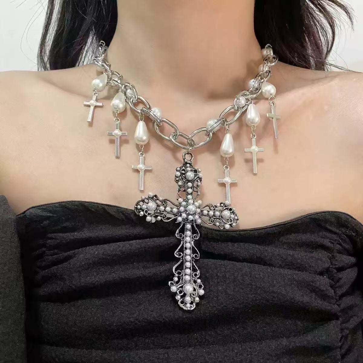 Vintage Pearl Necklace