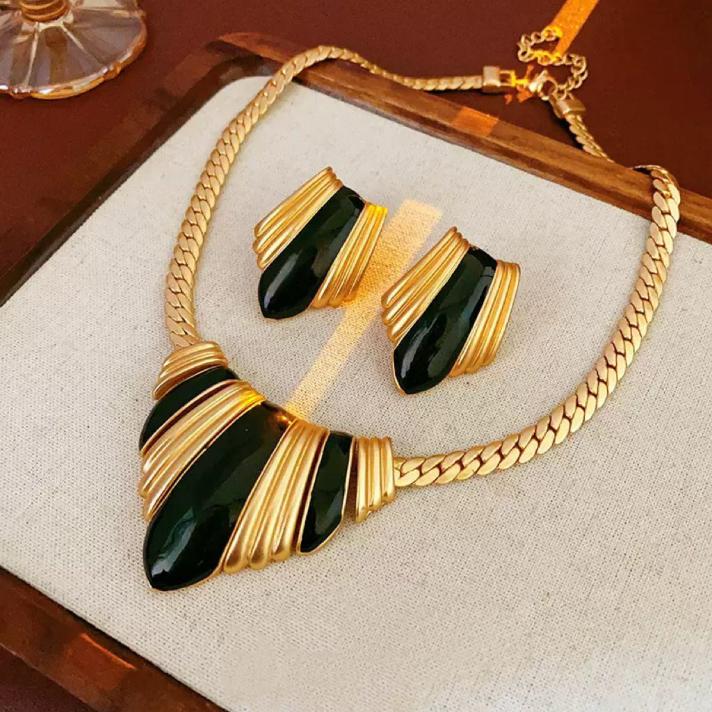 Vintage Geometric Gold Necklace